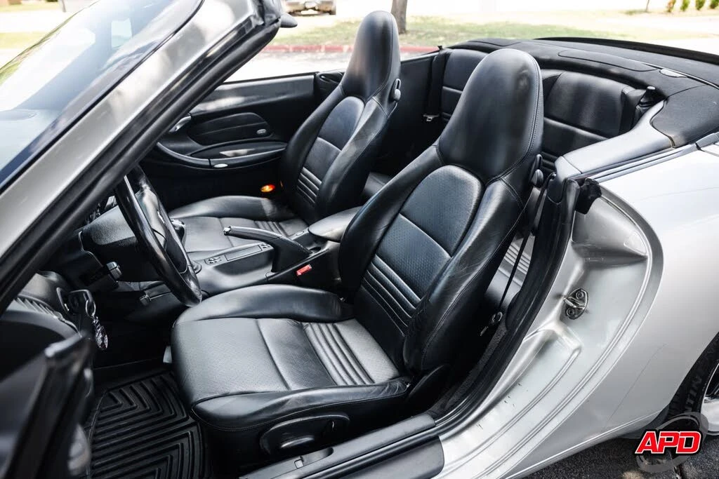 2002 Porsche 996 Carrera - Image 5 of 31