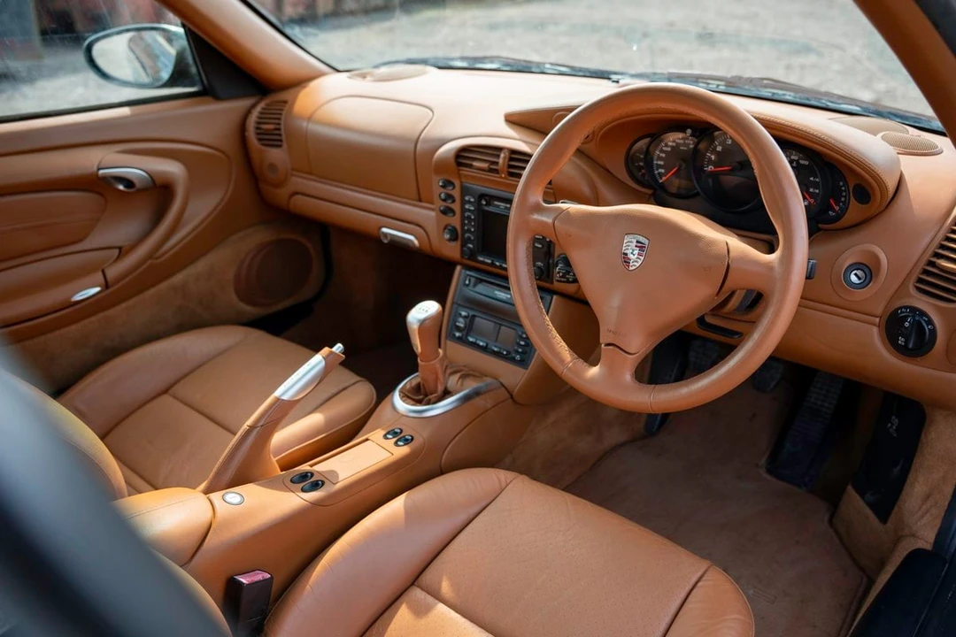 2002 Porsche 996 Carrera - Image 6 of 30