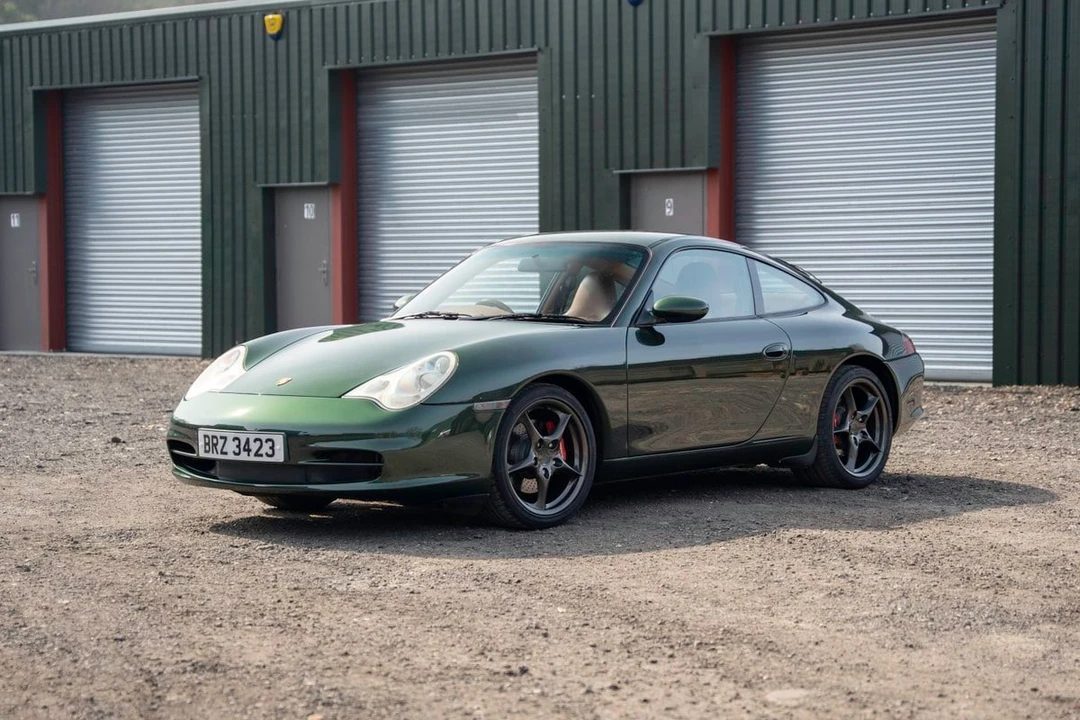 2002 Porsche 996 Carrera - Image 16 of 30