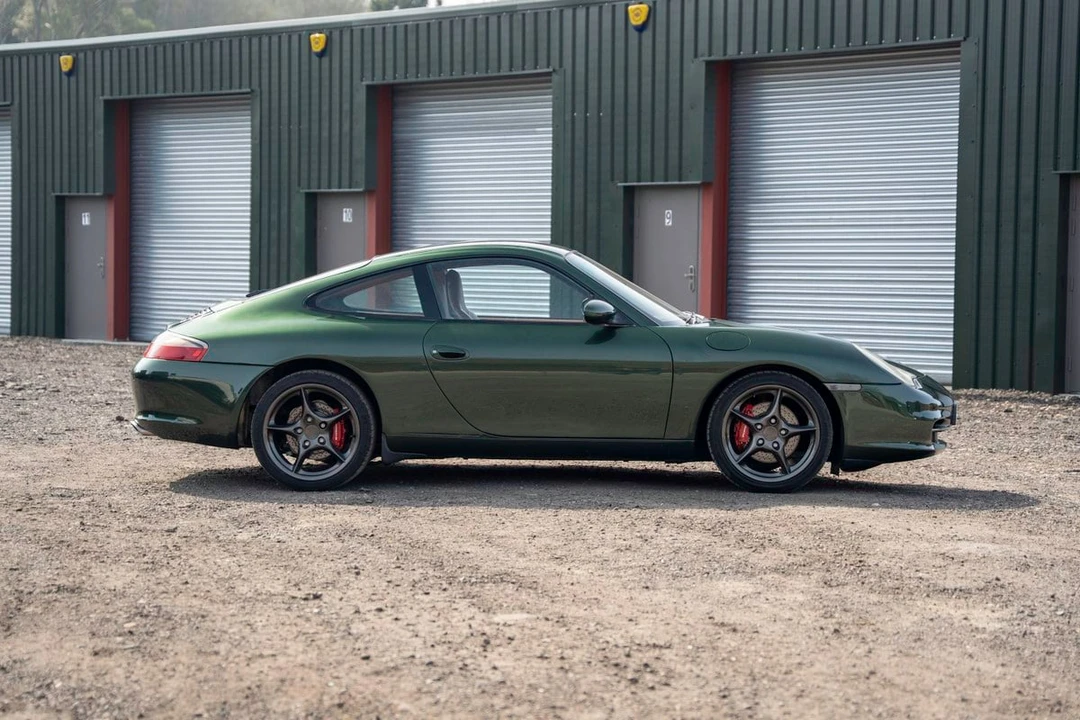 2002 Porsche 996 Carrera - Image 23 of 30