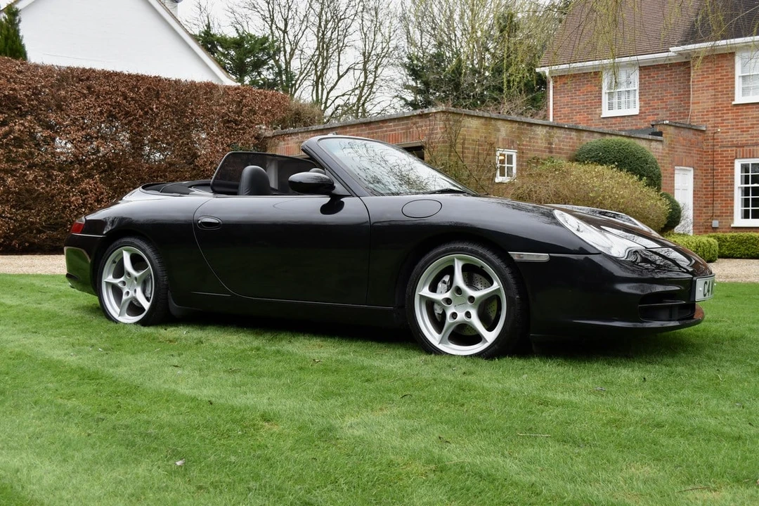 2002 Porsche 996 Carrera 4 - Image 7 of 30