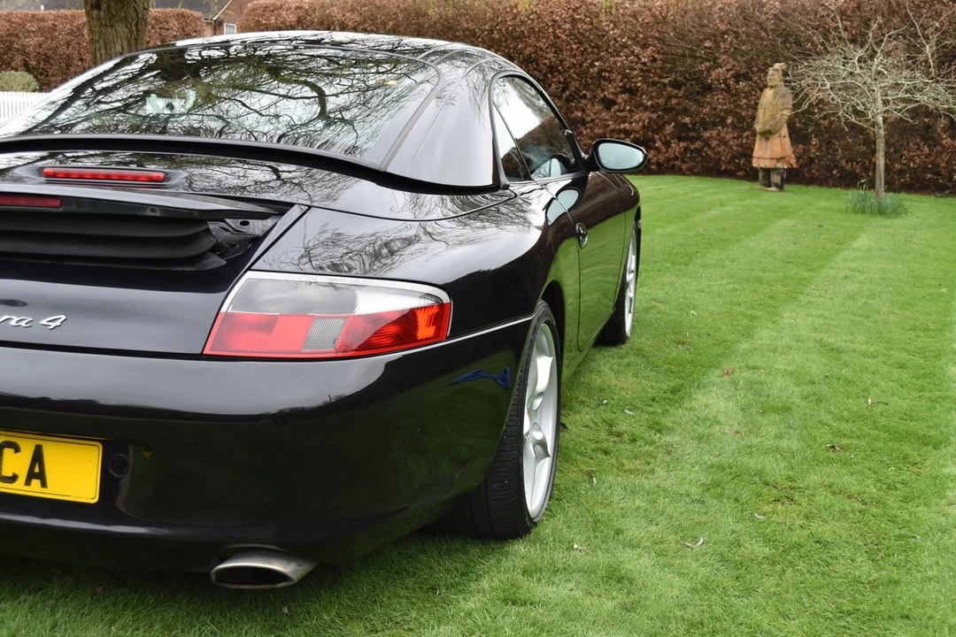 2002 Porsche 996 Carrera 4 - Image 22 of 30