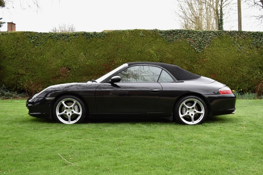 2002 Porsche 996 Carrera 4 - Image 18 of 30