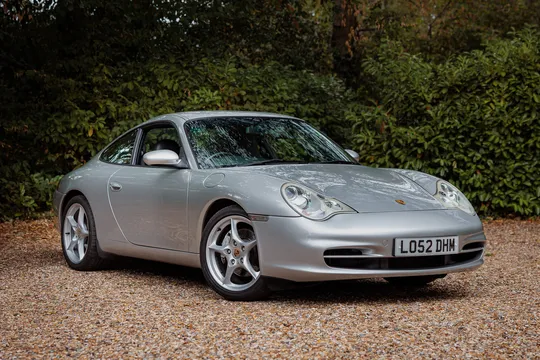2002 Porsche 911 Carrera 4