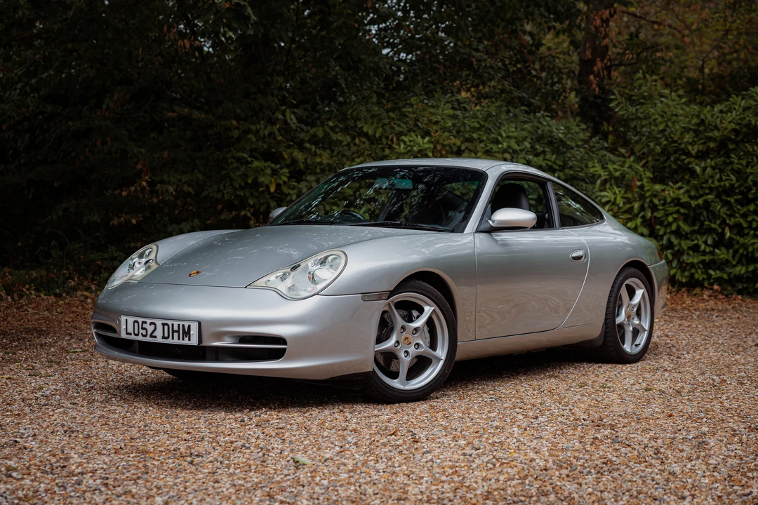 2002 Porsche 996 Carrera 4 - Image 12 of 31
