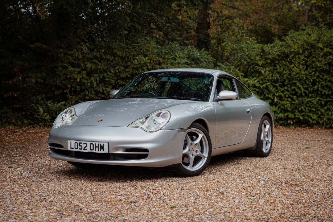 2002 Porsche 996 Carrera 4 - Image 14 of 31