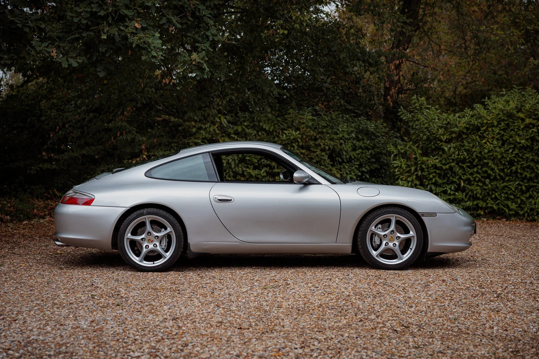 2002 Porsche 996 Carrera 4 - Image 4 of 31