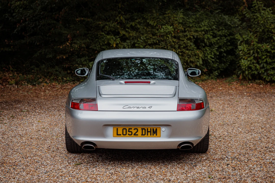 2002 Porsche 996 Carrera 4 - Image 17 of 31