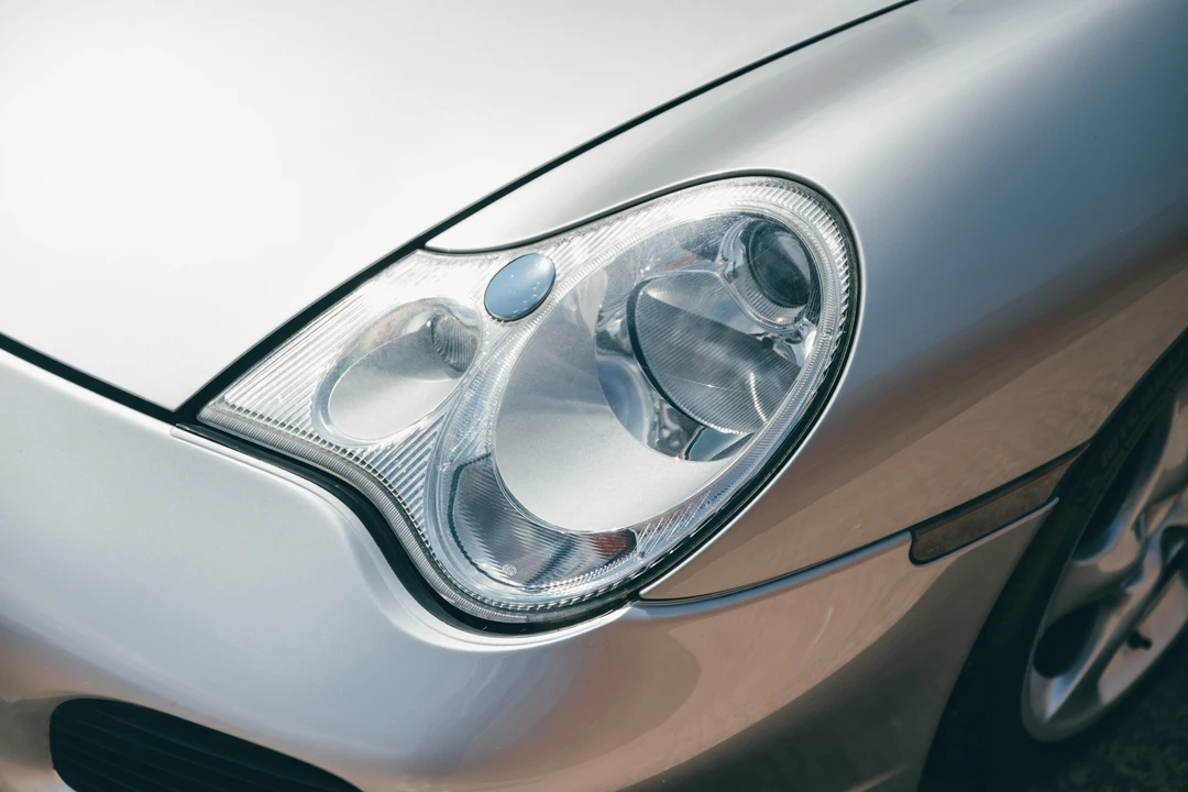 2002 Porsche 996 Carrera 4S - Image 18 of 31