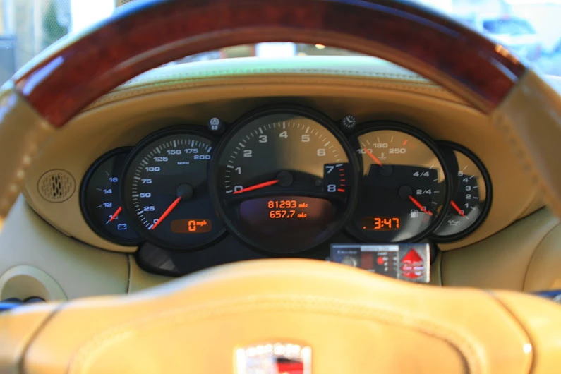 2002 Porsche 996 Carrera - Image 6 of 8