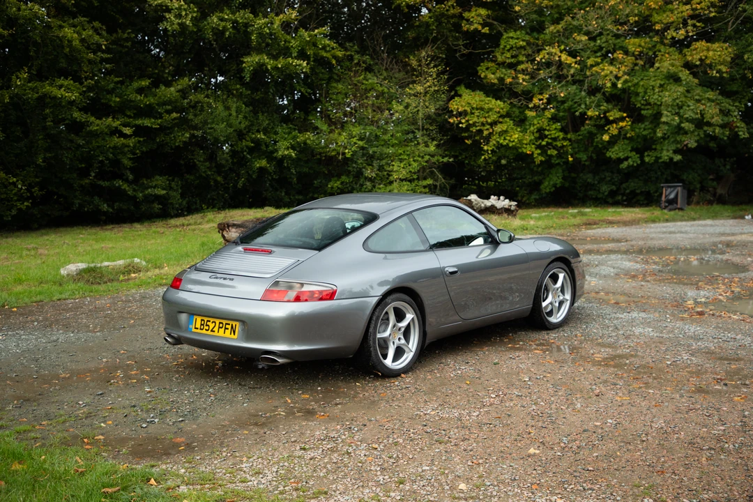2002 Porsche 996 Carrera - Image 13 of 31