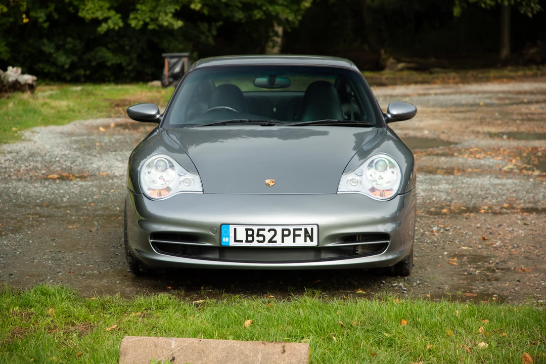 2002 Porsche 996 Carrera - Image 2 of 31