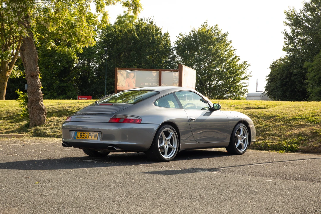 2002 Porsche 996 Carrera - Image 15 of 31