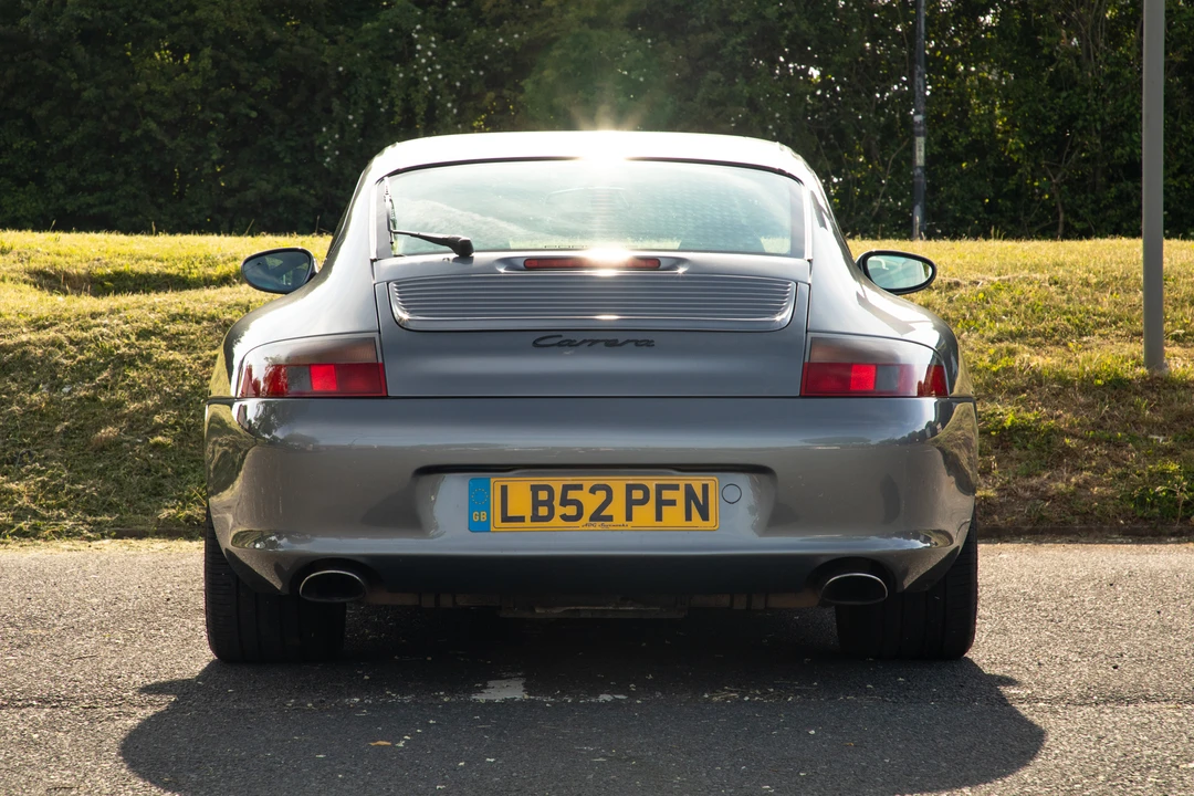 2002 Porsche 996 Carrera - Image 14 of 31
