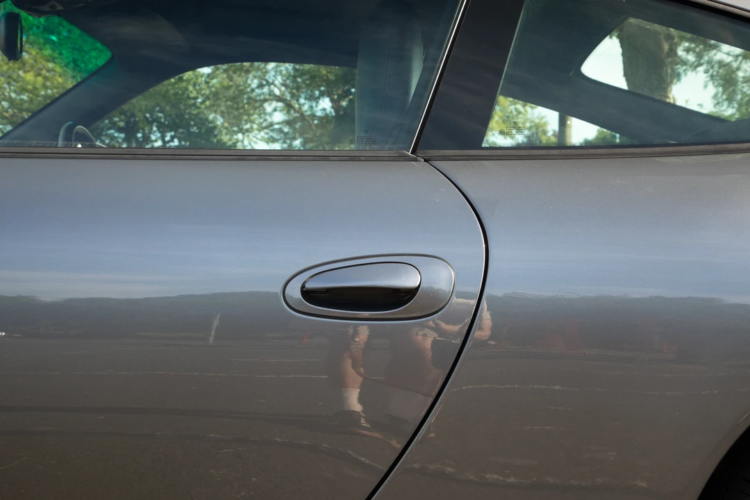 2002 Porsche 996 Carrera - Image 28 of 31