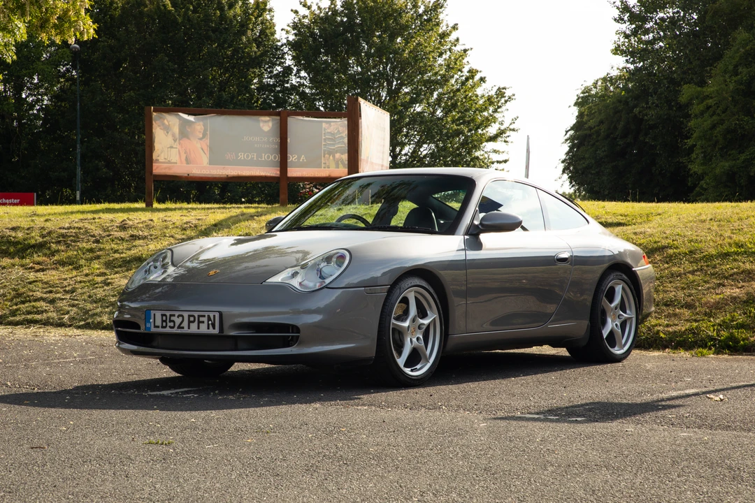 2002 Porsche 996 Carrera - Image 11 of 31