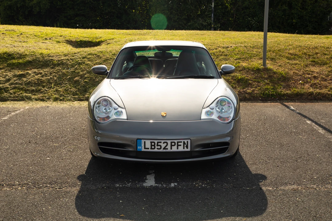 2002 Porsche 996 Carrera - Image 10 of 31
