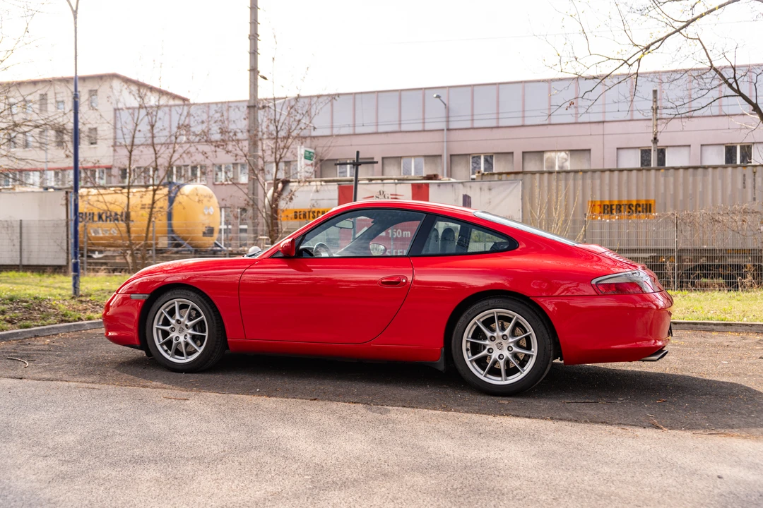 2002 Porsche 996 Carrera - Image 15 of 31