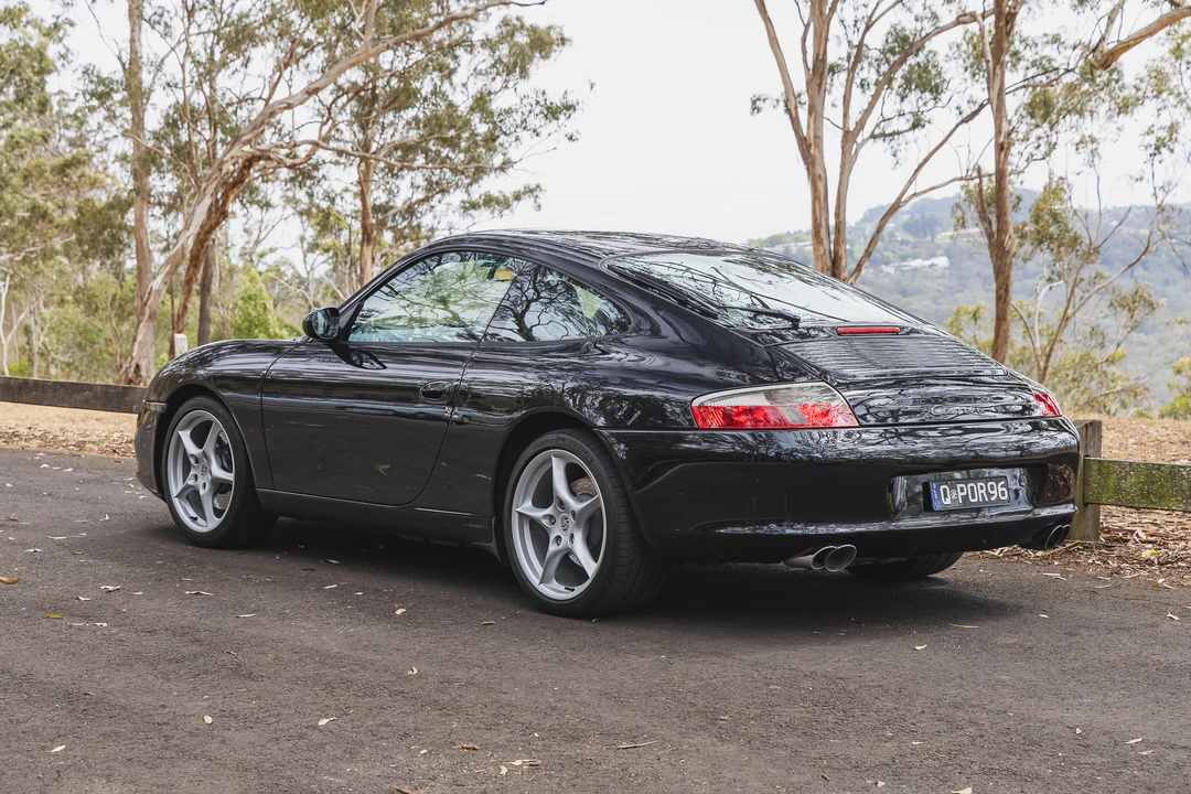2002 Porsche 996 Carrera - Image 5 of 31