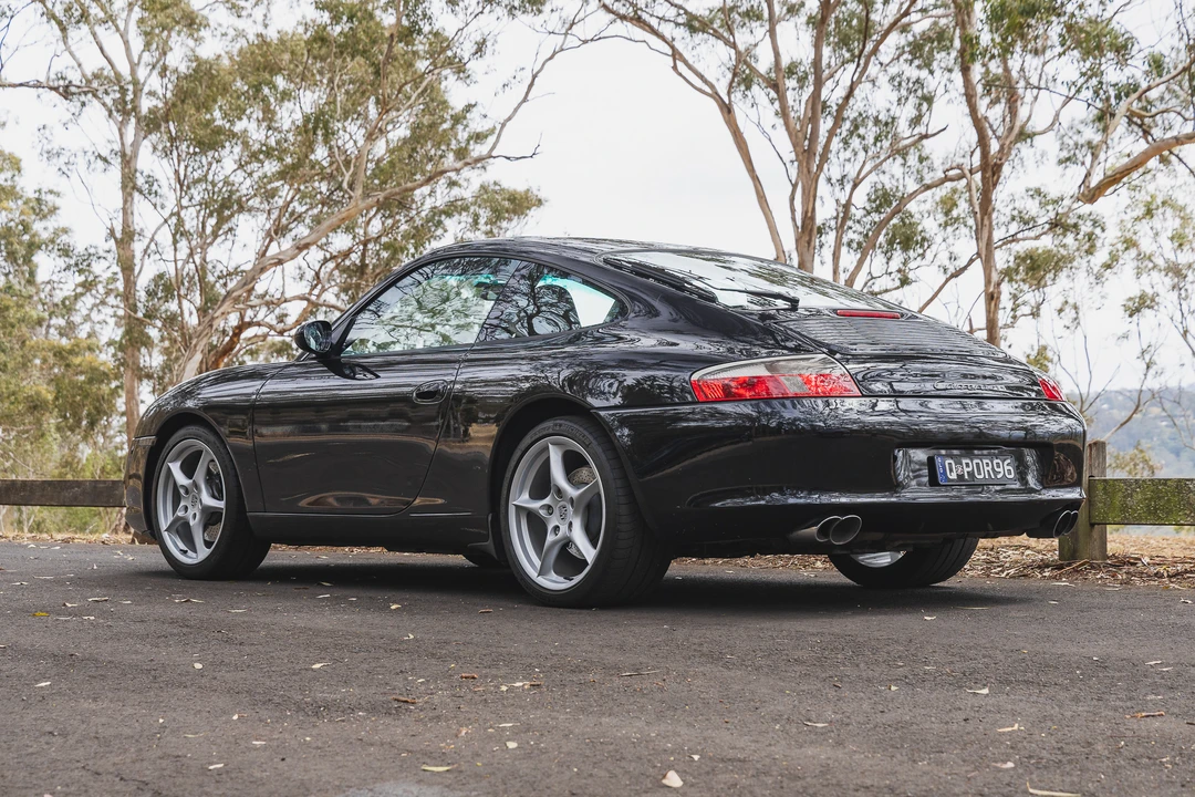 2002 Porsche 996 Carrera - Image 13 of 31
