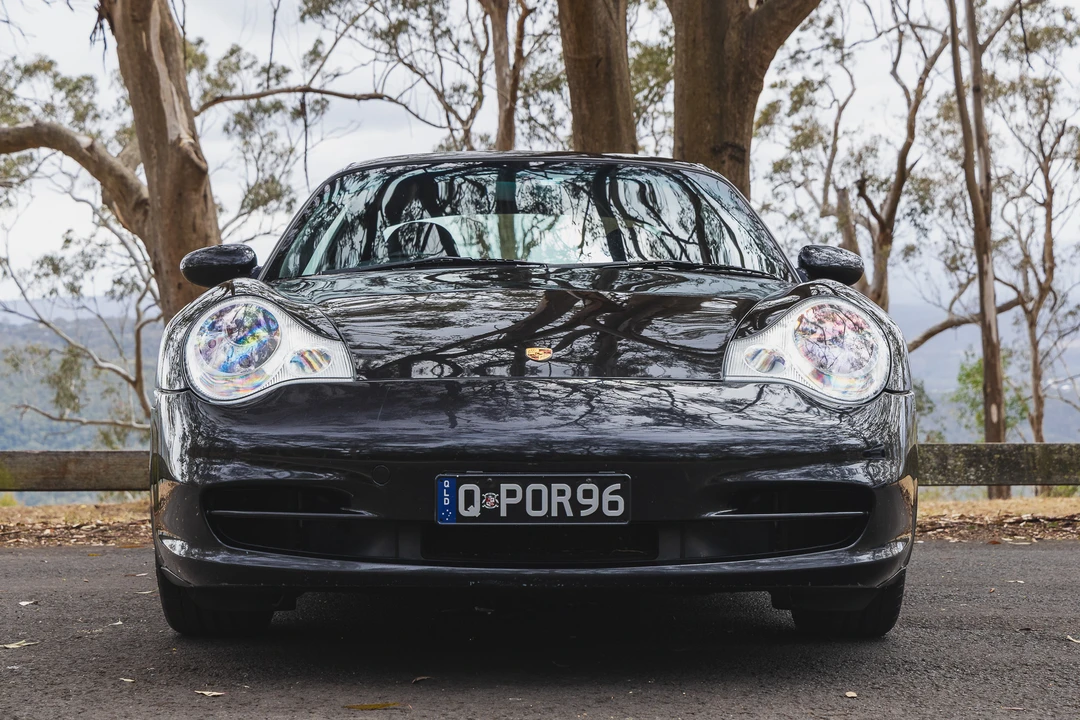 2002 Porsche 996 Carrera - Image 10 of 31