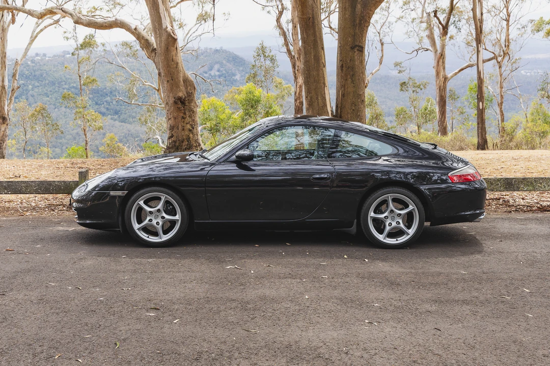 2002 Porsche 996 Carrera - Image 20 of 31