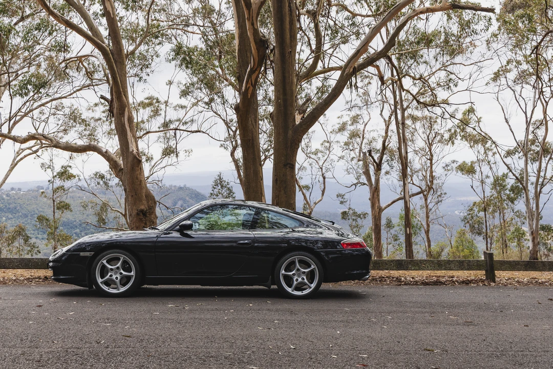 2002 Porsche 996 Carrera - Image 30 of 31