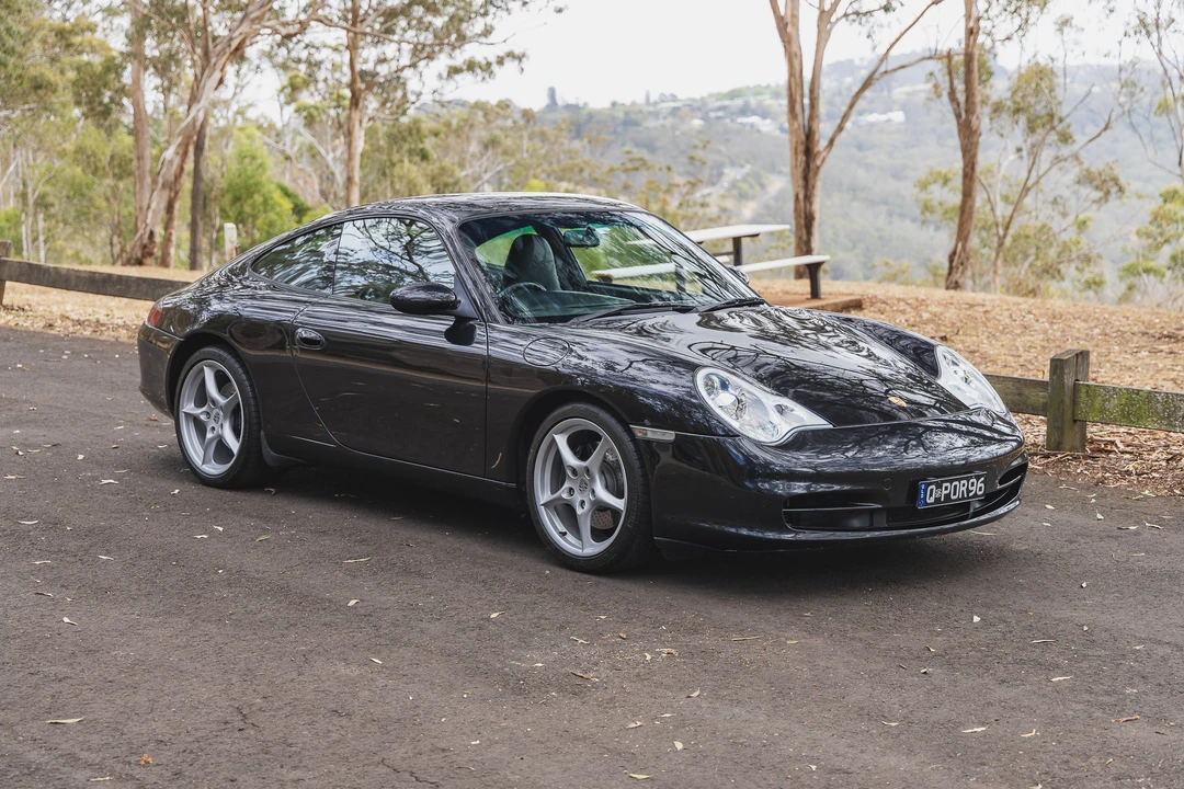 2002 Porsche 996 Carrera - Image 25 of 31