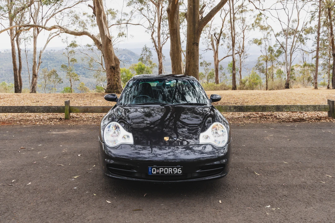 2002 Porsche 996 Carrera - Image 26 of 31