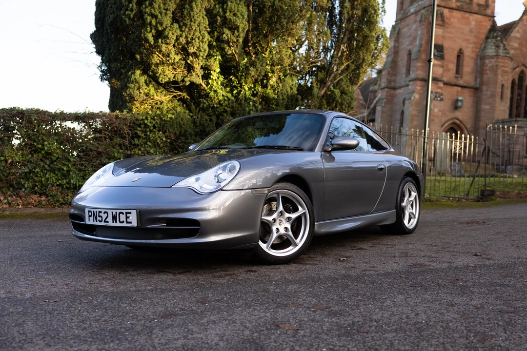 2002 Porsche 996 Carrera - Image 10 of 31