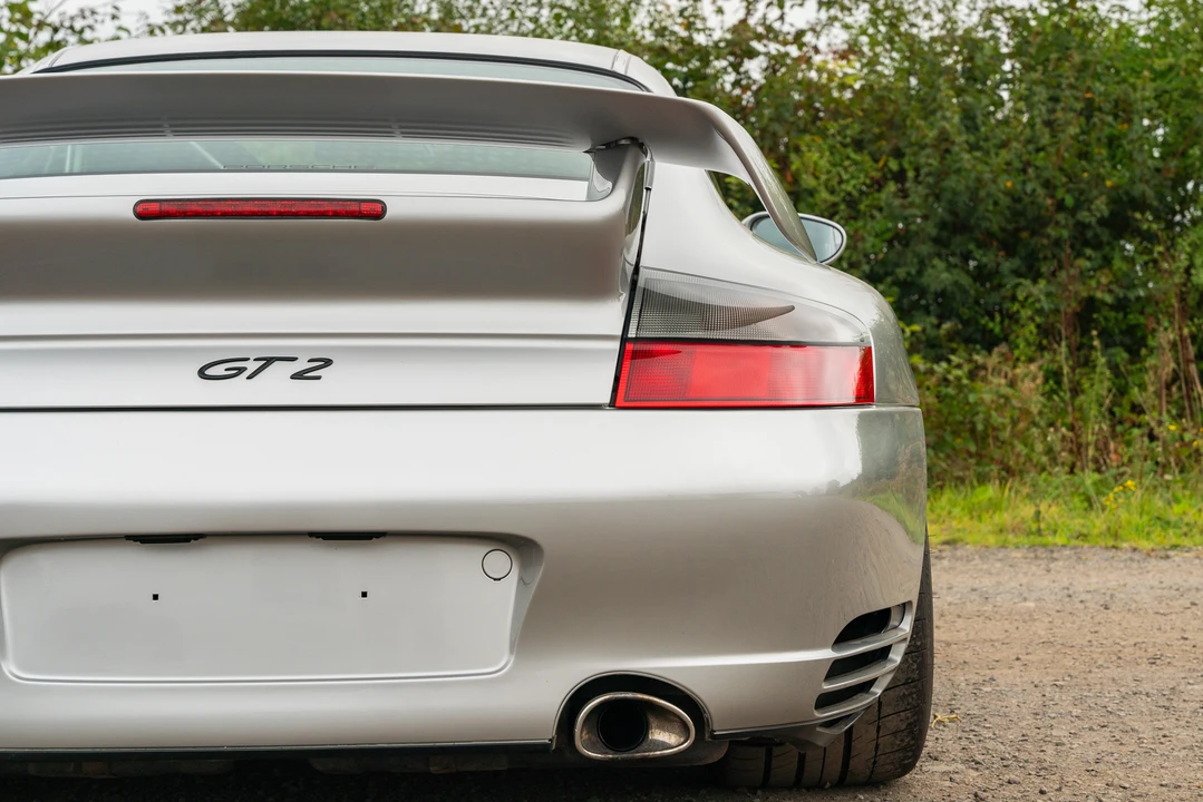 2002 Porsche 996 GT2 - Image 25 of 31
