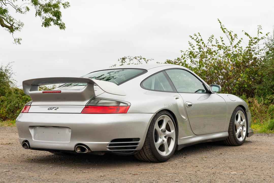 2002 Porsche 996 GT2 - Image 8 of 31