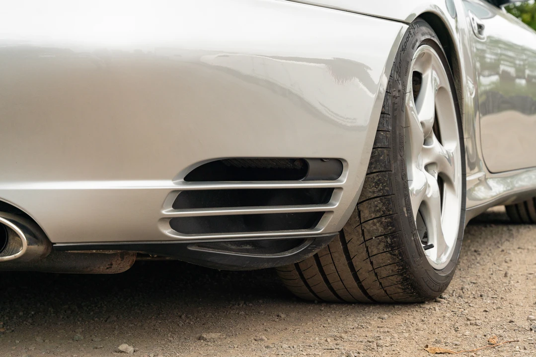 2002 Porsche 996 GT2 - Image 27 of 31