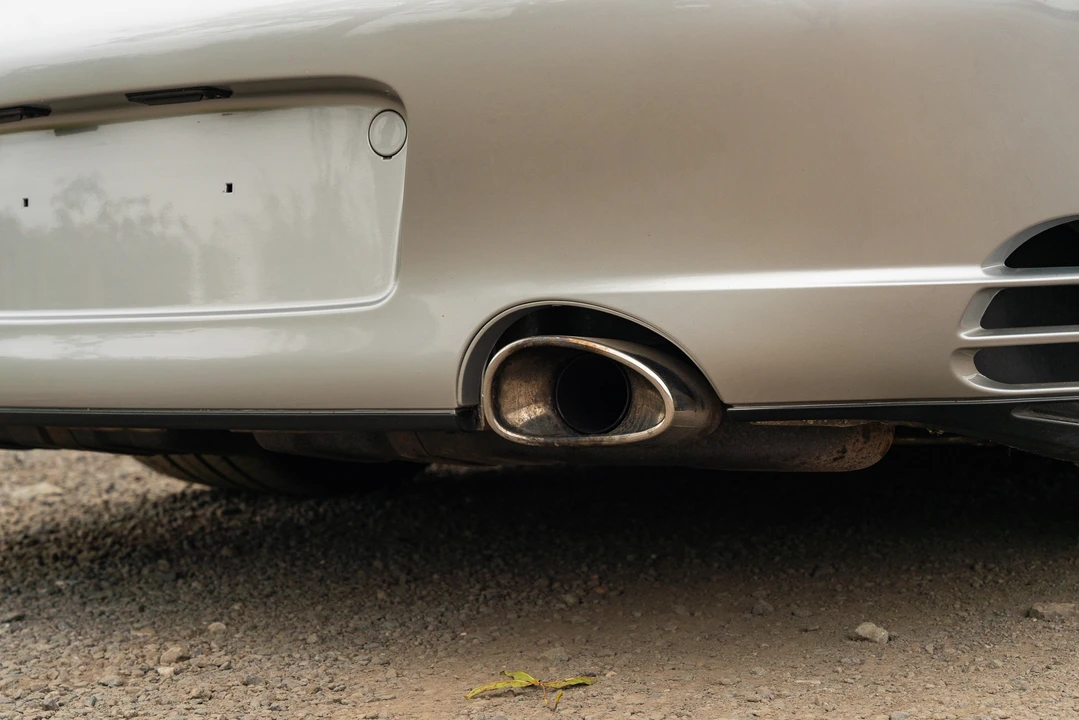 2002 Porsche 996 GT2 - Image 28 of 31