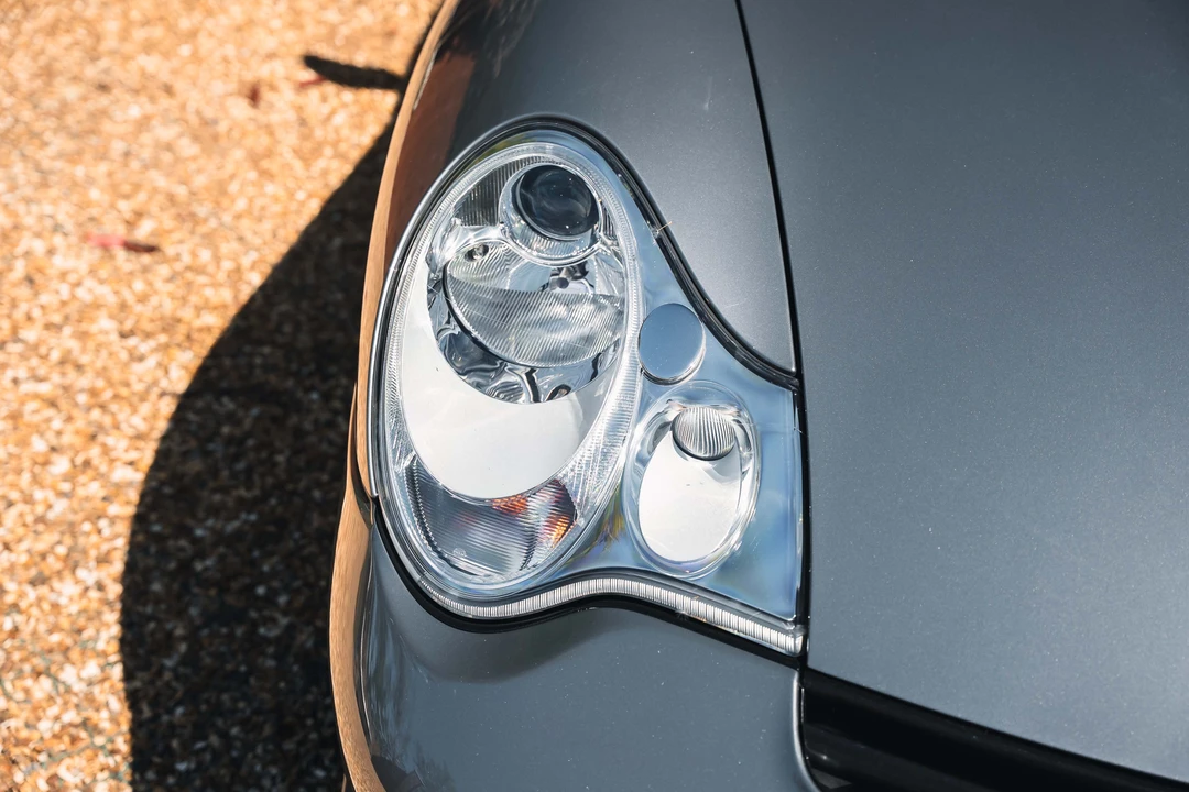 2002 Porsche 996 GT2 - Image 25 of 31