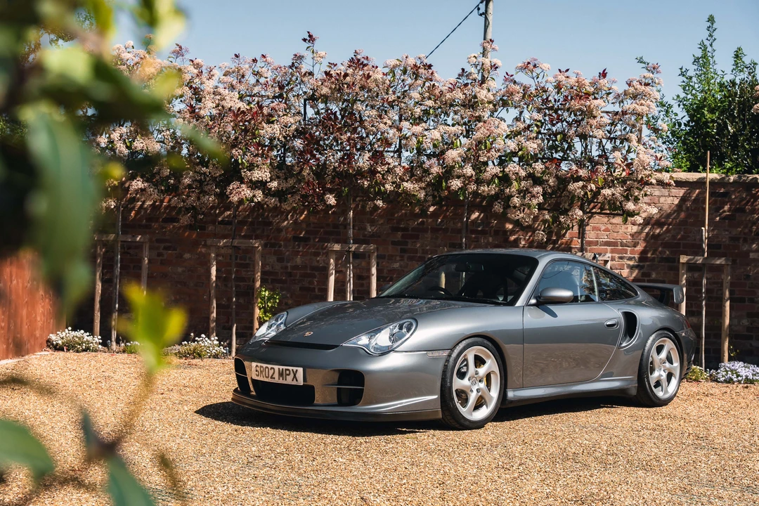 2002 Porsche 996 GT2 - Image 11 of 31