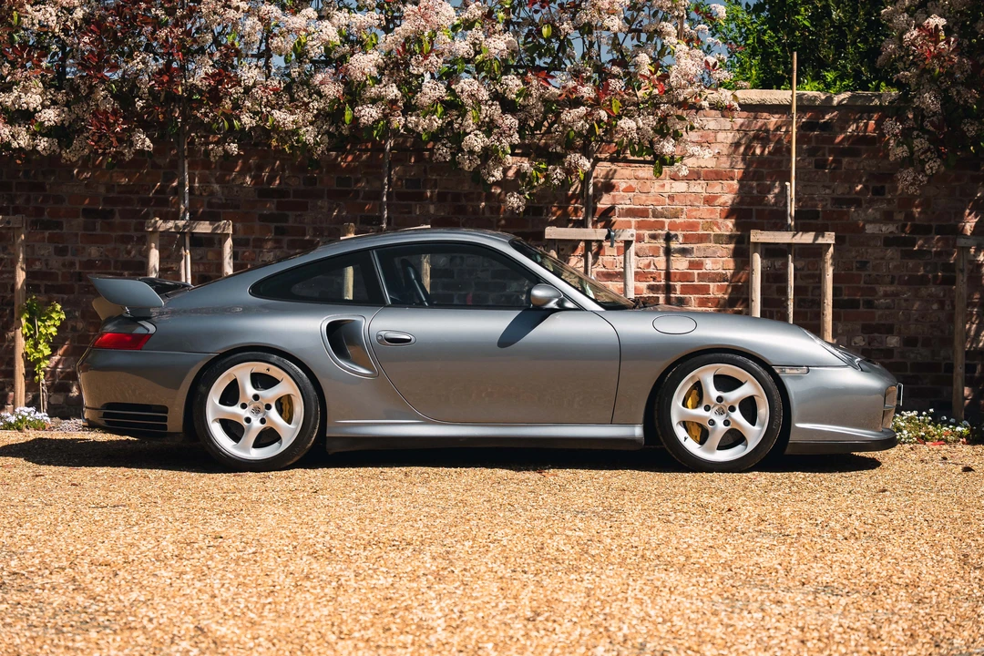 2002 Porsche 996 GT2 - Image 17 of 31