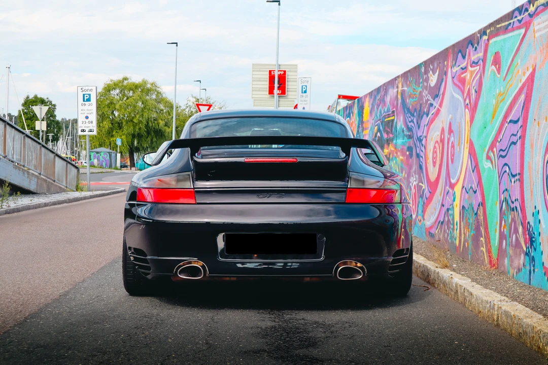 2002 Porsche 996 GT2 - Image 6 of 31