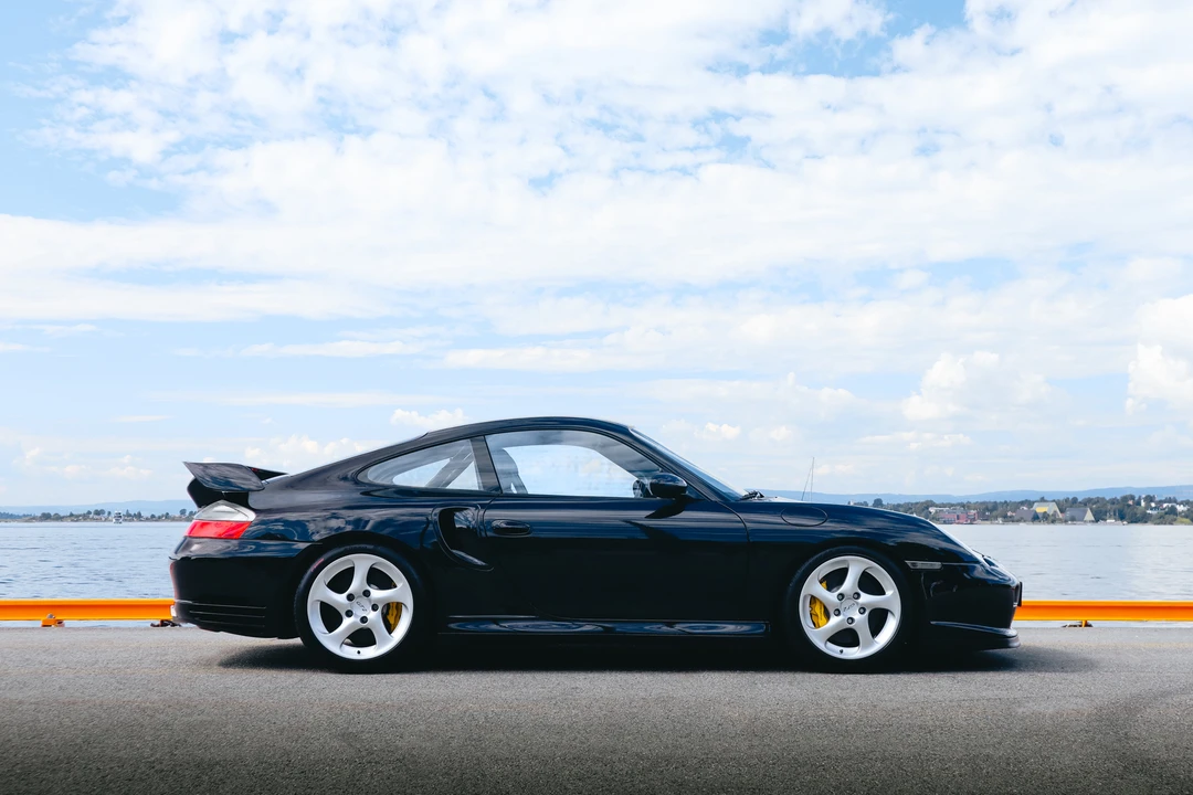 2002 Porsche 996 GT2 - Image 12 of 31