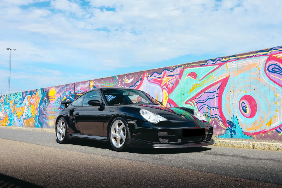 2002 Porsche 996 GT2 - Image 18 of 31