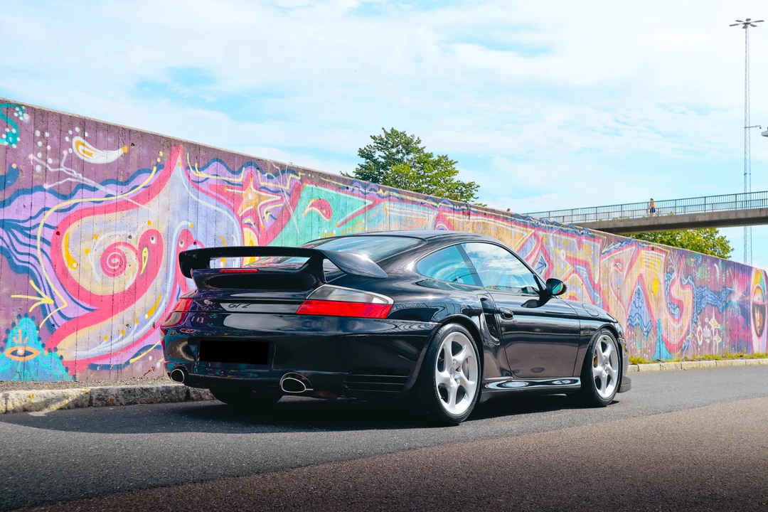 2002 Porsche 996 GT2 - Image 13 of 31