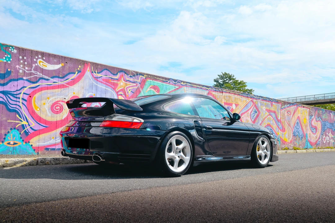 2002 Porsche 996 GT2 - Image 19 of 31