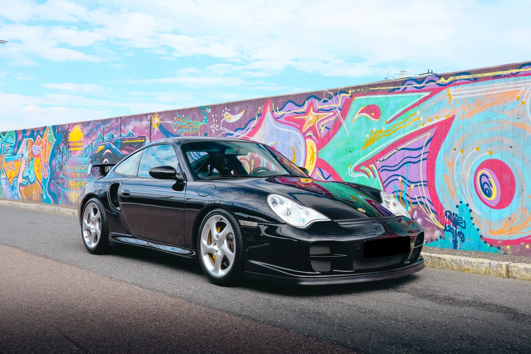 2002 Porsche 996 GT2 - Image 11 of 31