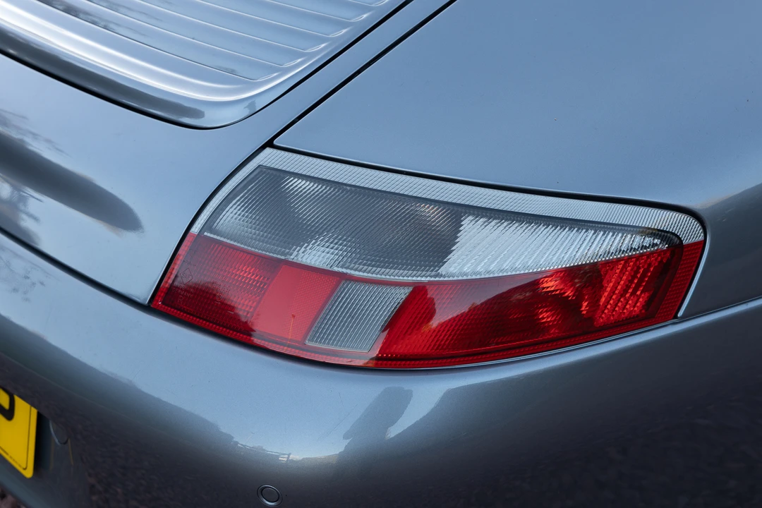 2002 Porsche 996 Carrera - Image 19 of 31