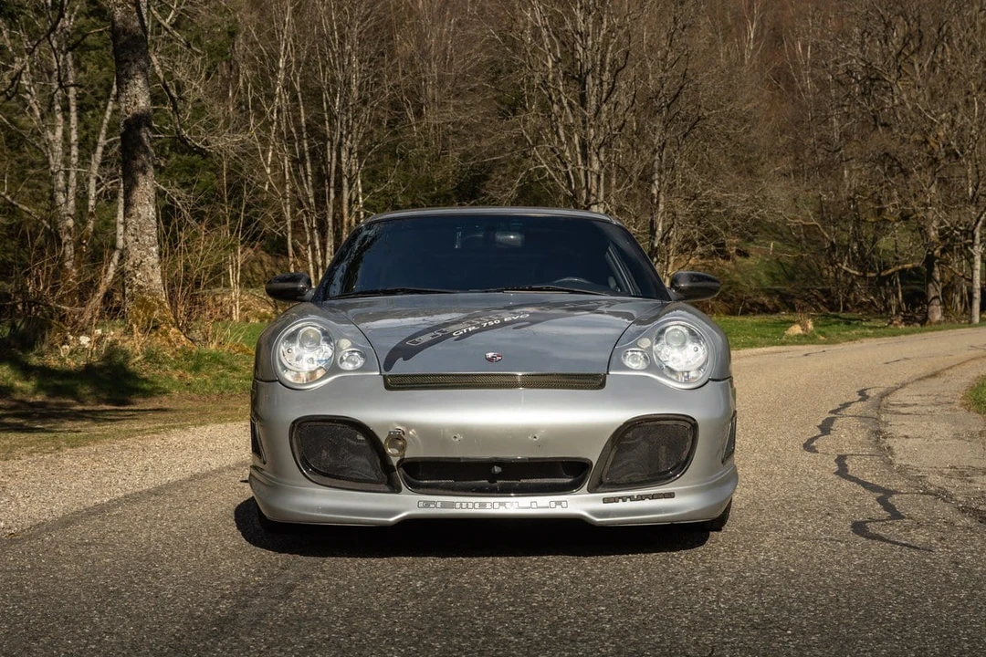 2002 Porsche 996 Turbo - Image 11 of 31
