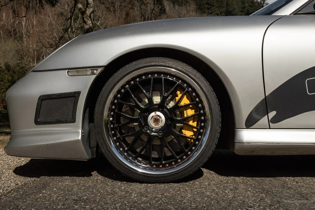 2002 Porsche 996 Turbo - Image 16 of 31