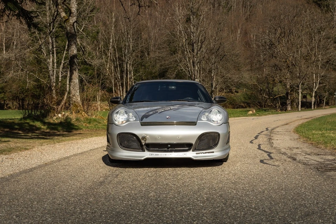 2002 Porsche 996 Turbo - Image 9 of 31