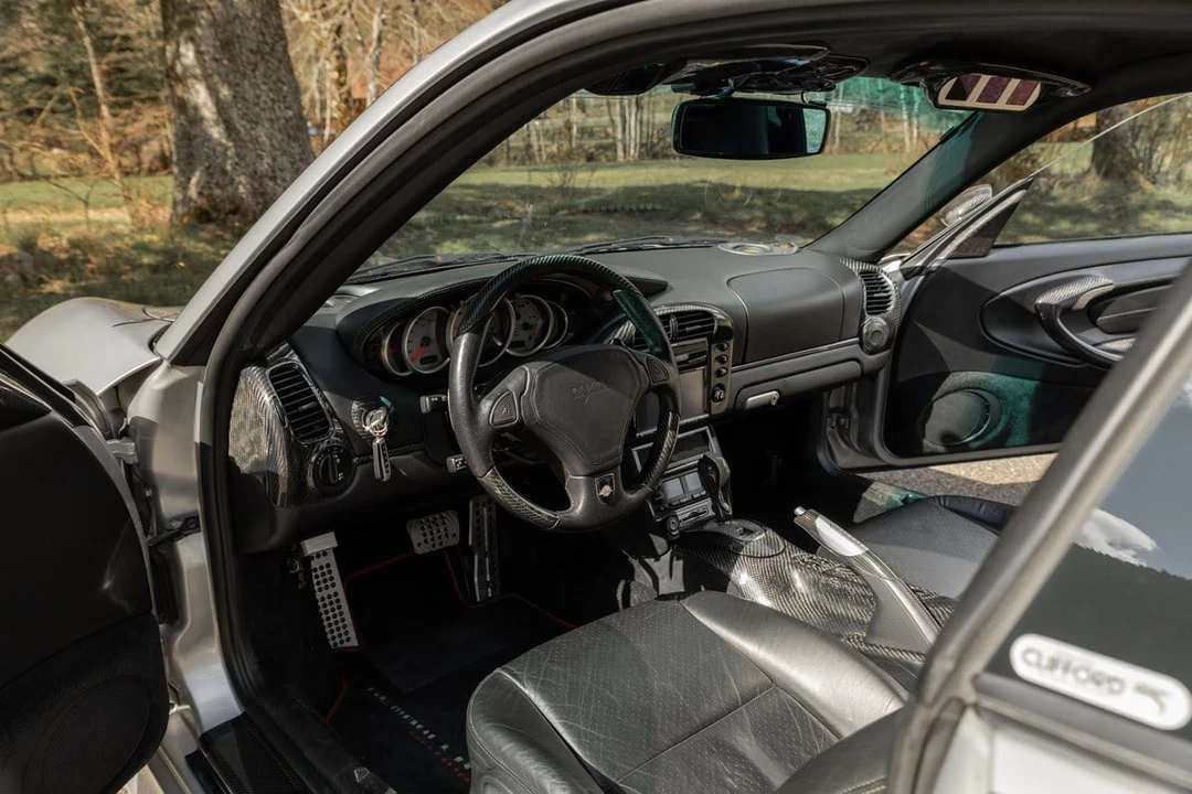 2002 Porsche 996 Turbo - Image 21 of 31