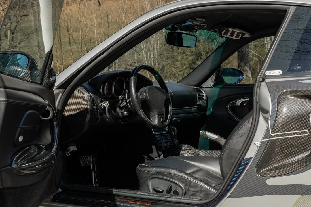 2002 Porsche 996 Turbo - Image 18 of 31