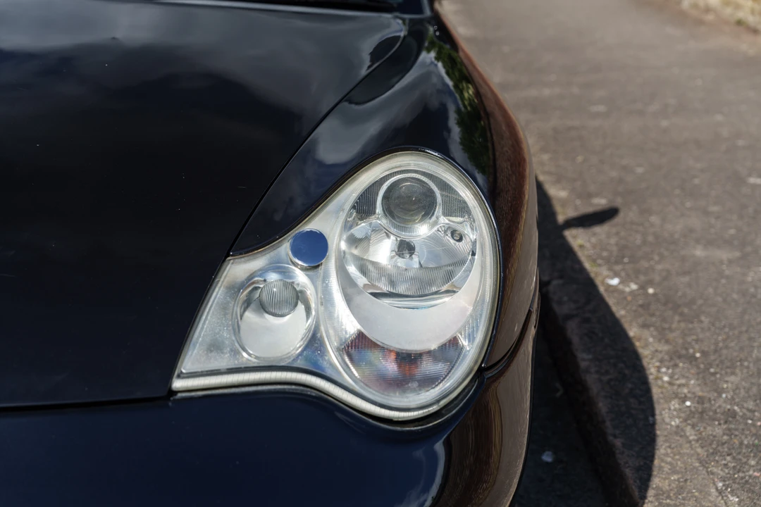 2006 Porsche 996 Turbo - Image 12 of 31
